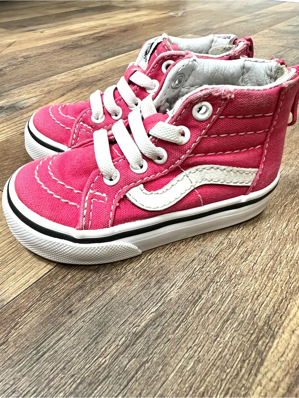 Vans SK8-Hi Toddler Zip Ups | SIZE 4
